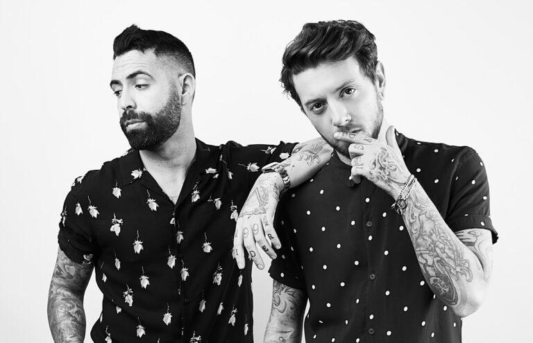 Bộ đội DJ Top 62 DJ MAG 2021 &#8211; Breathe Carolina sẽ biểu diễn tại DMF thuộc chuỗi sự kiện Take Me To The Sun diễn ra tại Hạ Long, Việt Nam