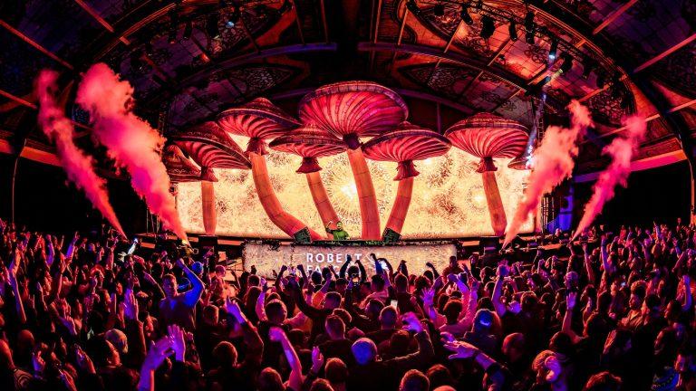 Tomorrowland Mùa Đông 2023 sẽ phát sóng trực tiếp 5 ngày liên tiếp